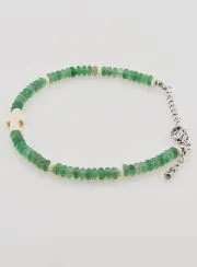 Armband met Kruis en Groene Glazen Stenen