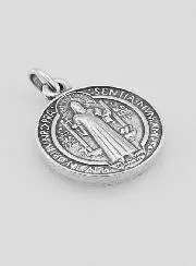 Verzilverde Medaille van Sint Benedictus - 15mm