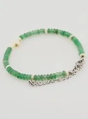 Armband met Kruis en Groene Stenen