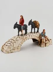 Kerststal Beeld Ezels op een Brug - Hoogte 6 cm