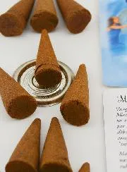 Wierook Maria die de Knopen Ontwart Kegels