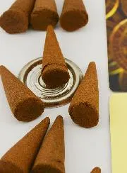 Wierook Heilige Benedictus Wierookkegels