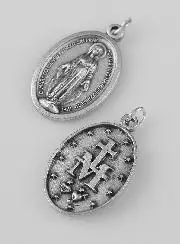 Hanger Medaille Maria Wonderdadige Zilverkleur