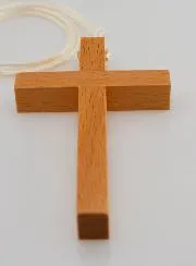 Communie Kruis op Koord 9 cm