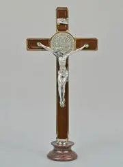 Kruis Benedictus op Voet - 20 cm - Metaal Bruin