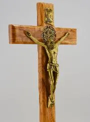 Kruisbeeld Kruis Benedictus Olijfhout - Voet met Deksel